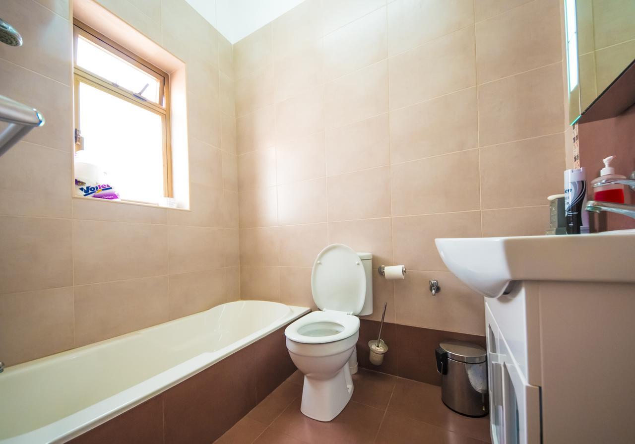 Valletta 2 Bedroom Sleeps 6 Apartment Walking Distance To Centre And The Sea Kültér fotó