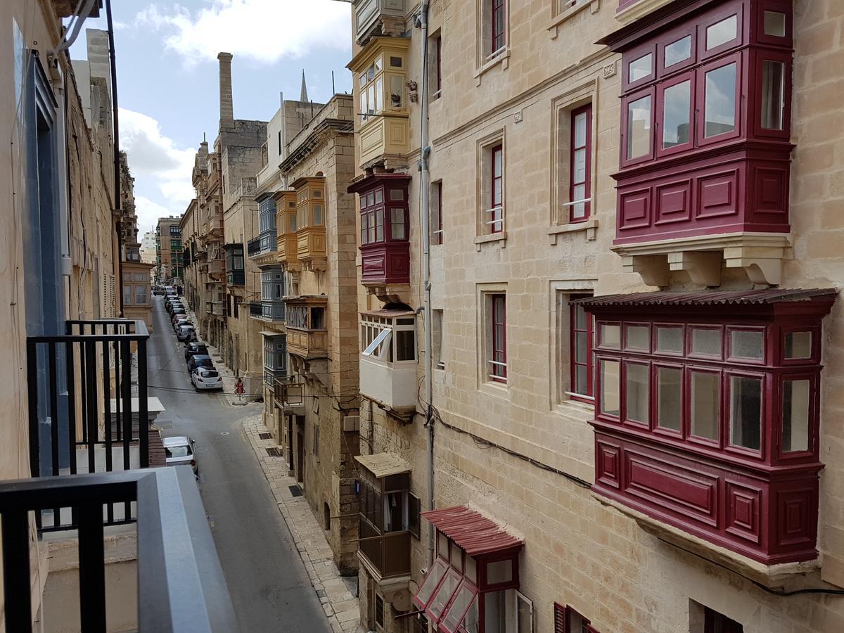 Valletta 2 Bedroom Sleeps 6 Apartment Walking Distance To Centre And The Sea Kültér fotó