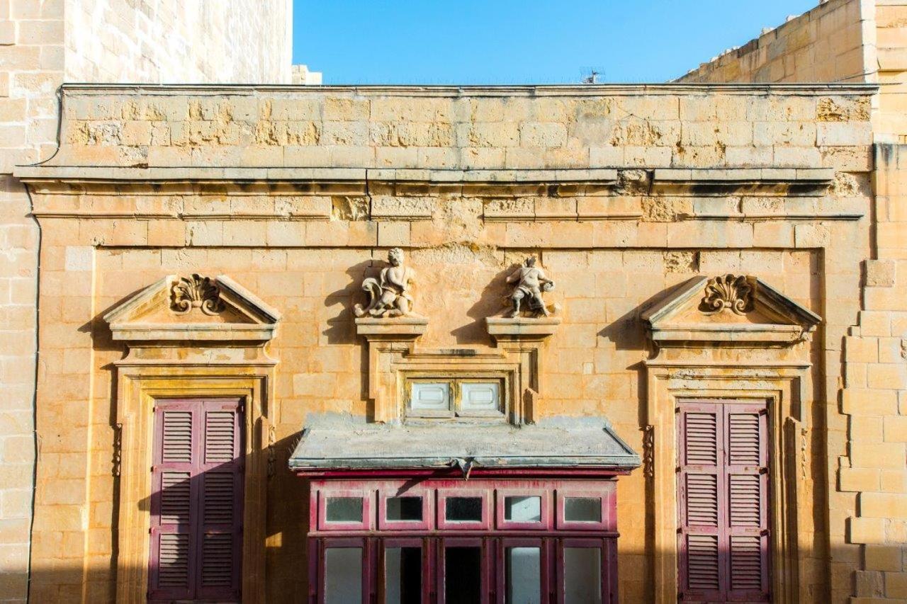 Valletta 2 Bedroom Sleeps 6 Apartment Walking Distance To Centre And The Sea Kültér fotó
